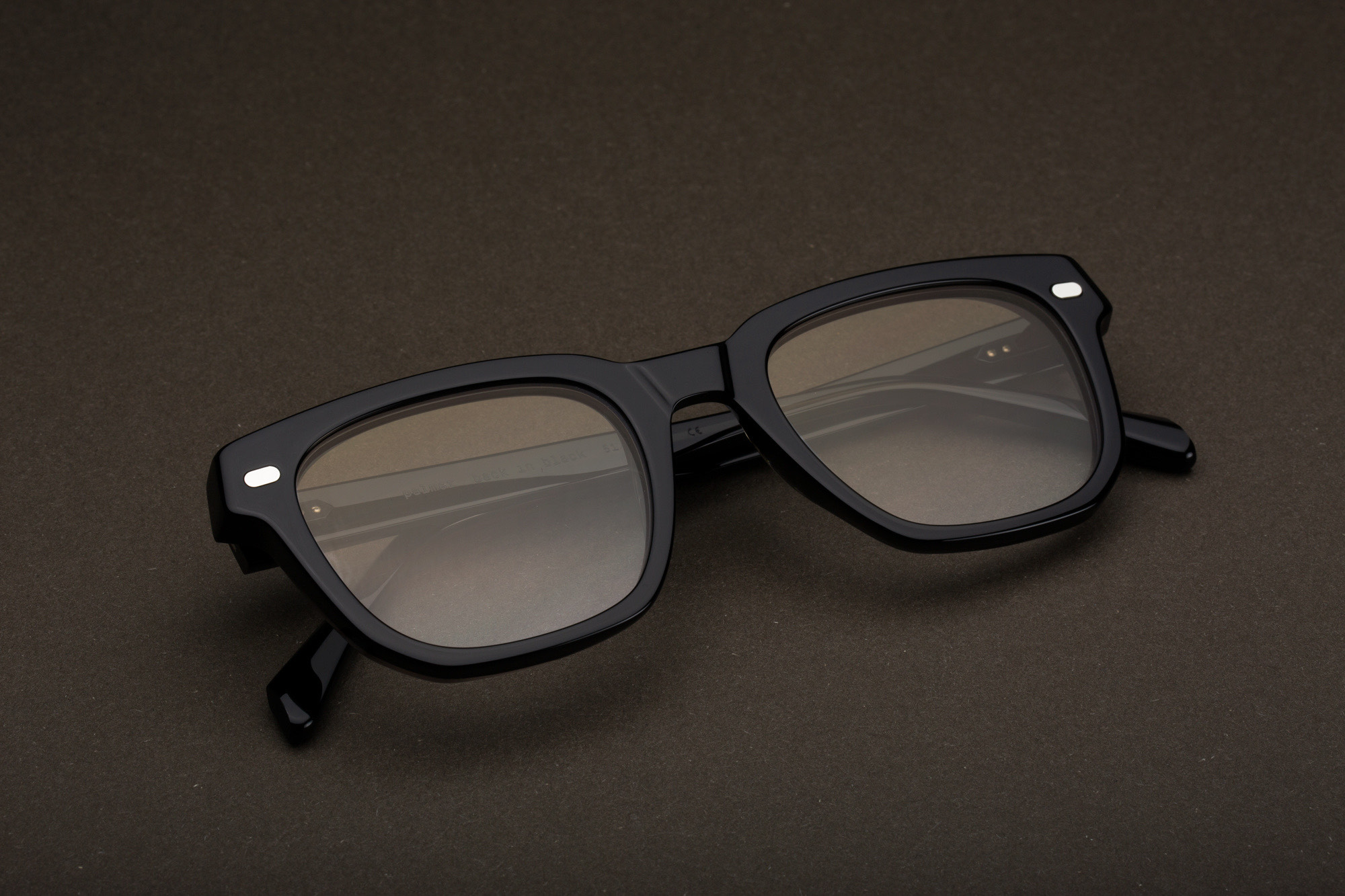 palmer · black