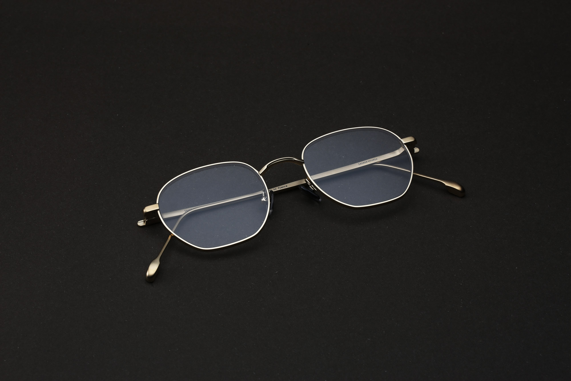 larkin · golddigger