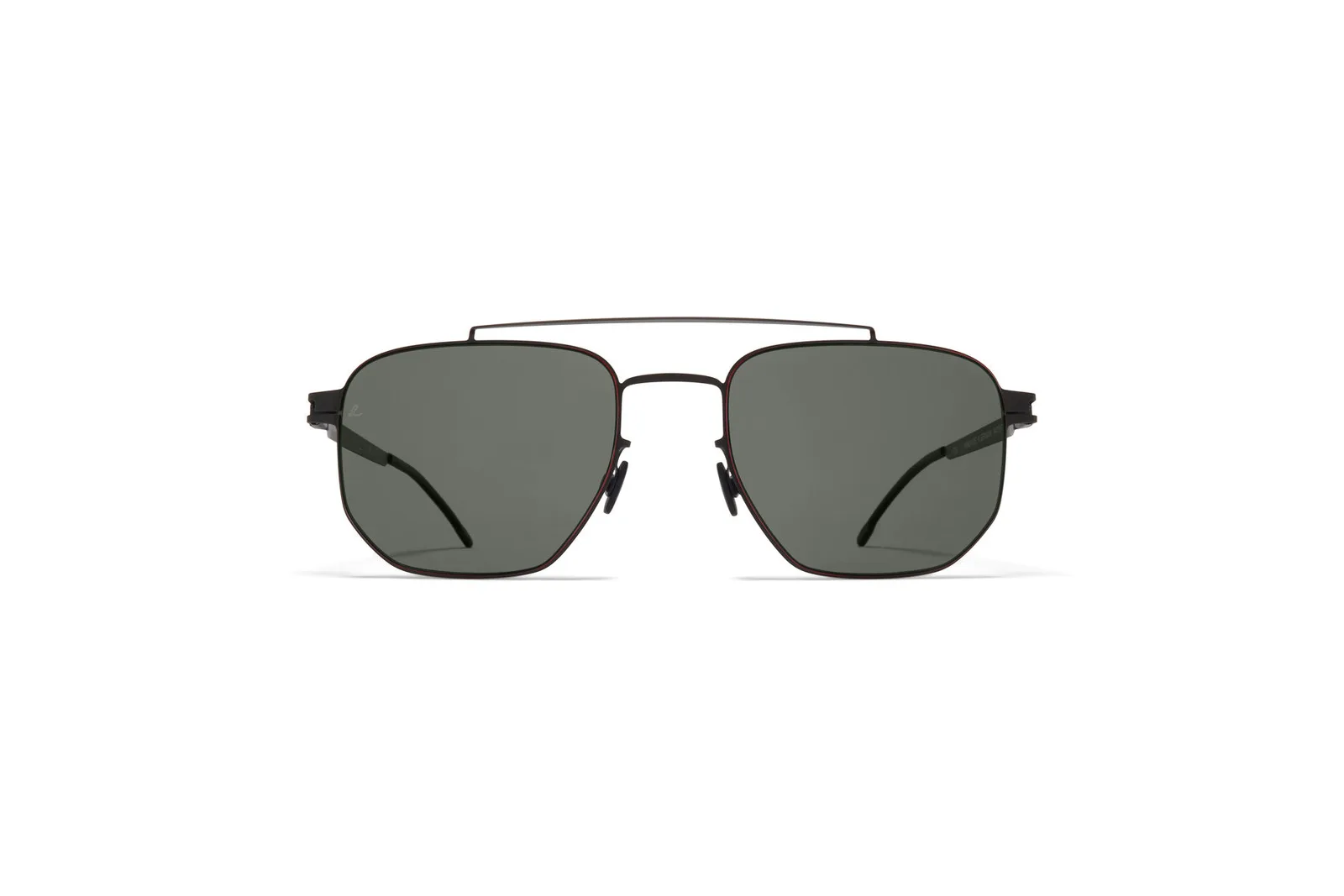 ML 05 · C.002(Black)